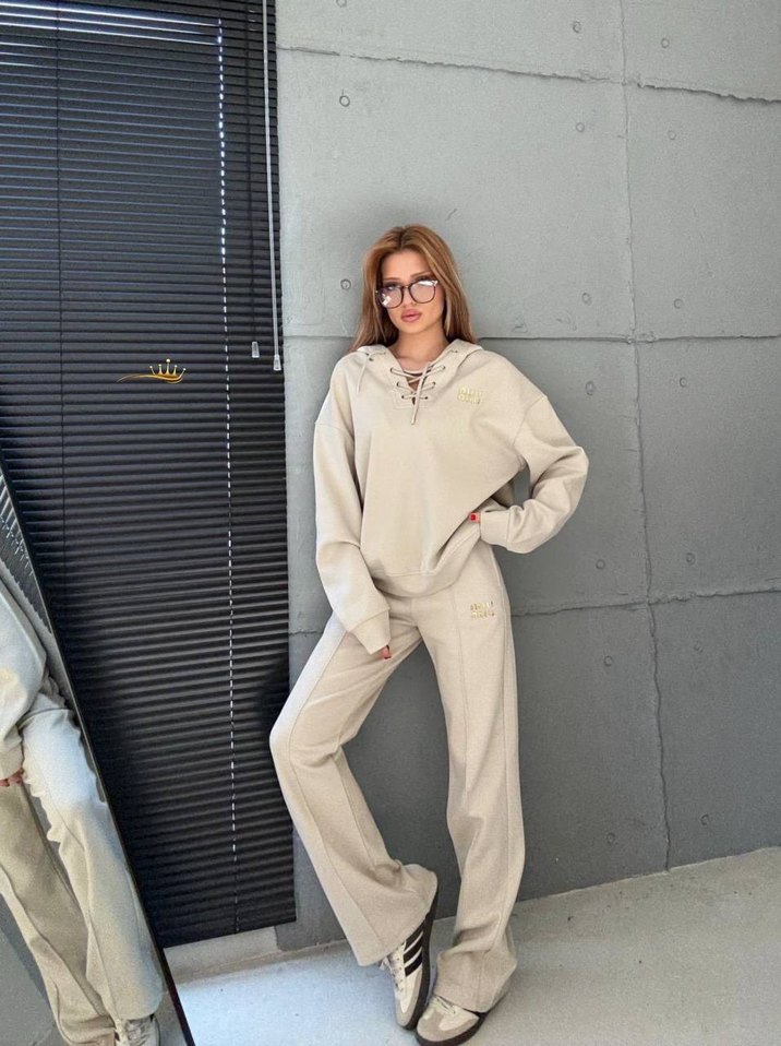 MİU MİU kapüşonlu takım - Görsel 4