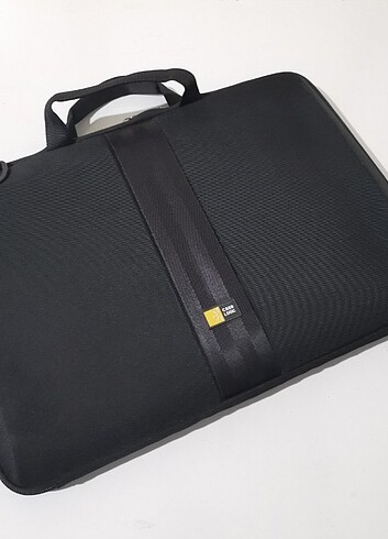 Case logic laptop çantası