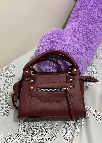 Bordo kol çantası