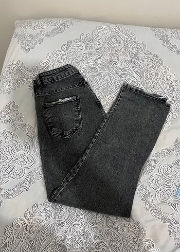 Gri jean