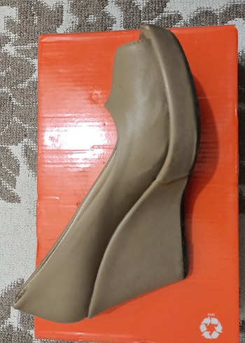 Bej Kadın Dolgu Topuklu Ayakkabı - Görsel 2