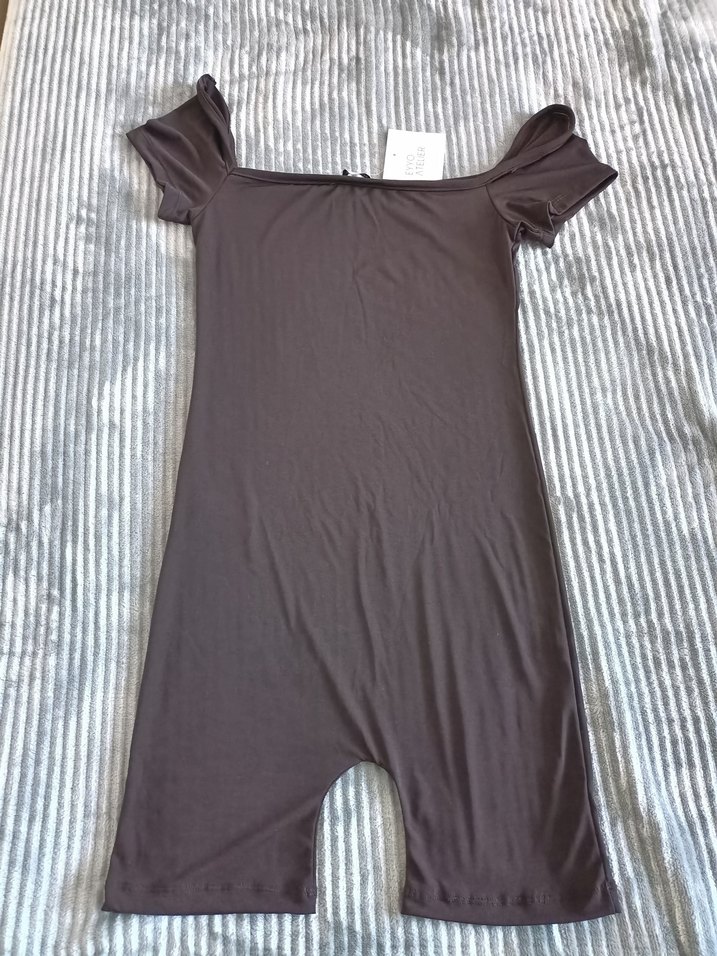 Siyah kısa kollu tayt tulum - Görsel 3