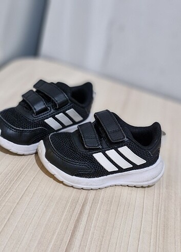 Adidas kız çocuk spor ayakkabı 