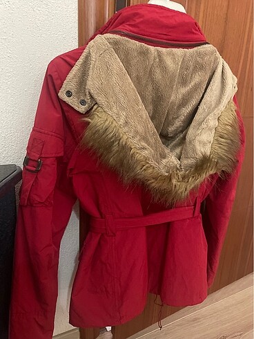 40 Beden kırmızı Renk Ceket