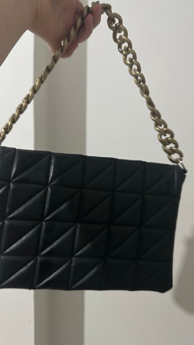 Zincir Detaylı Siyah Deri Kadın Çanta zr muadil - Görsel 2