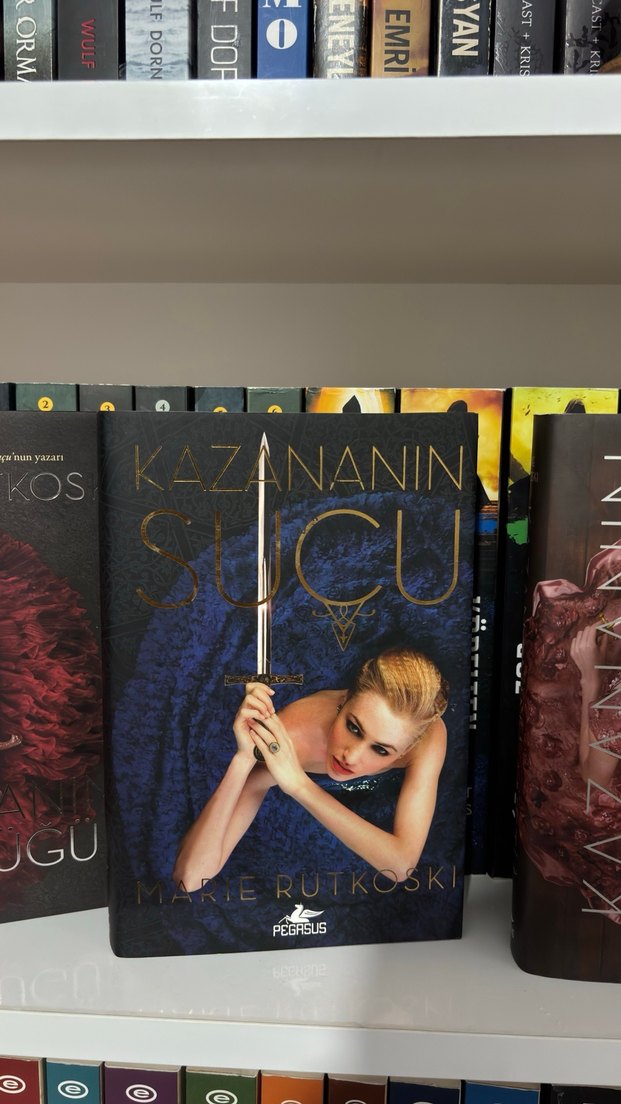 Kazananın Laneti Serisi 3 kitap Kutulu - Görsel 3