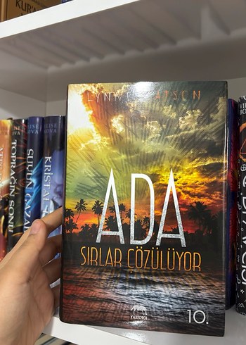 Ada Serisi - 3 kitap ciltli takım Kutulu - Görsel 3