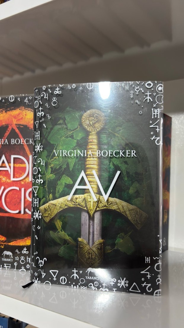 Cadı avcısı Serisi (kutulu) - Görsel 3