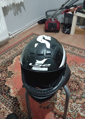 Kilitli Siyah Biker Motosiklet Kaskı ls2 rabit1 xl - Görsel 7