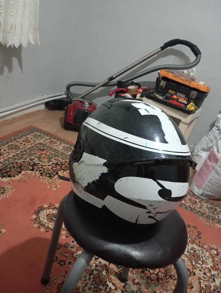 Kilitli Siyah Biker Motosiklet Kaskı ls2 rabit1 xl - Görsel 5