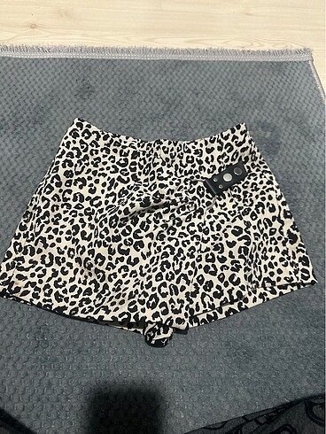 Mini etek bershka