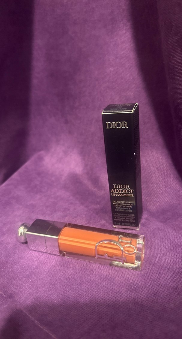 Dior Addict Parlak Mor Ruj - Görsel 2