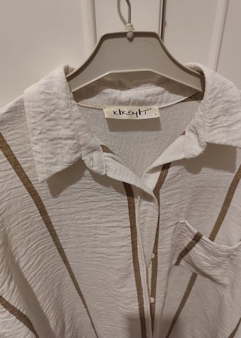 Düğmeli Beyaz Keten Çizgili Kadın Gömlek - Görsel 3