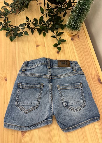 Düğmeli Mavi Denim Erkek Çocuk Şortu - Görsel 3