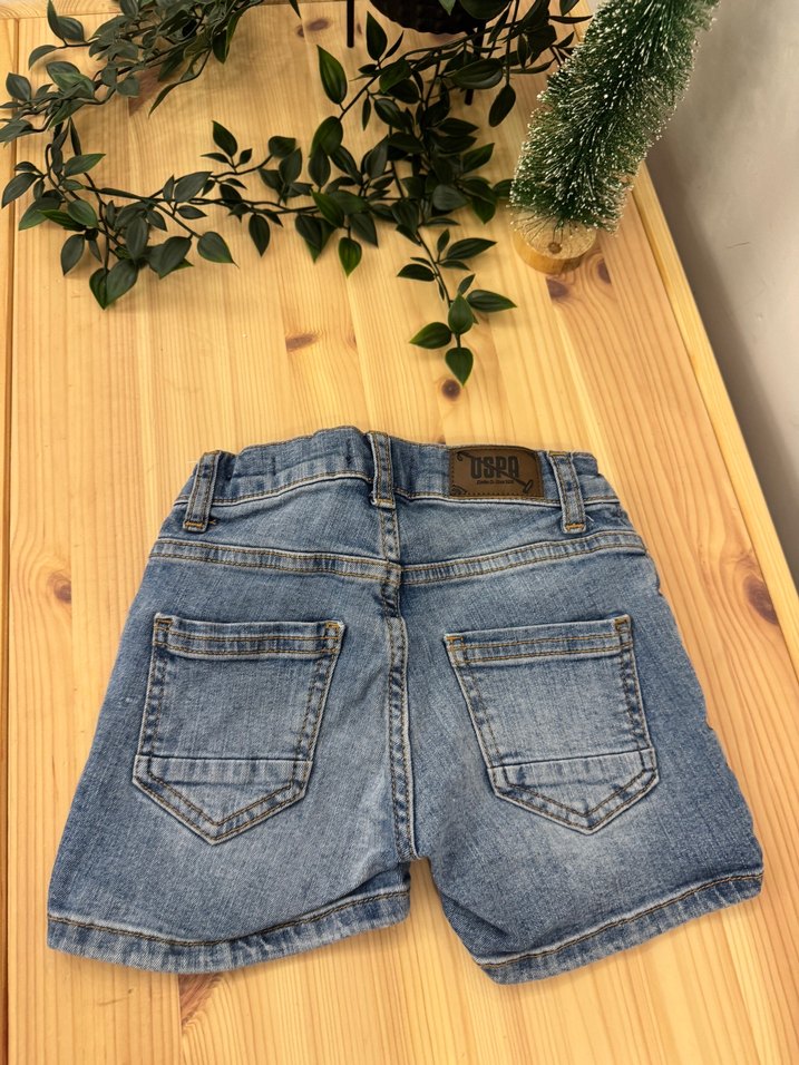 Düğmeli Mavi Denim Erkek Çocuk Şortu - Görsel 3