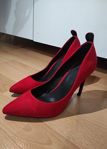 Bershka Kırmızı Topuklu ayakkabı Bershka