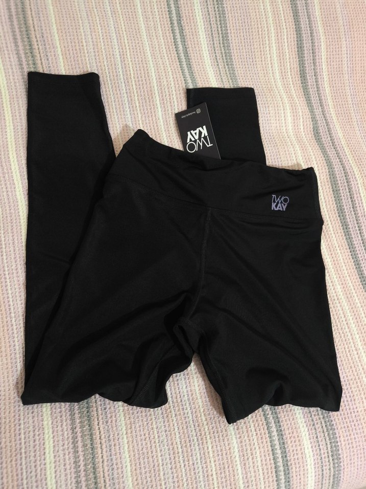 Siyah Mini Spor Atlet ve Tayt Takımı - Görsel 2