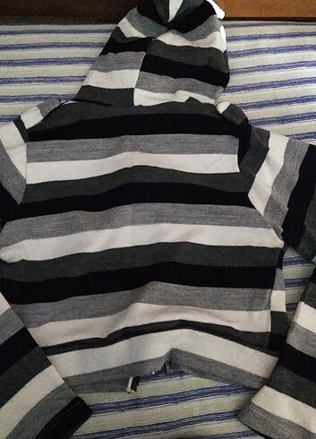 Crop hırka 
