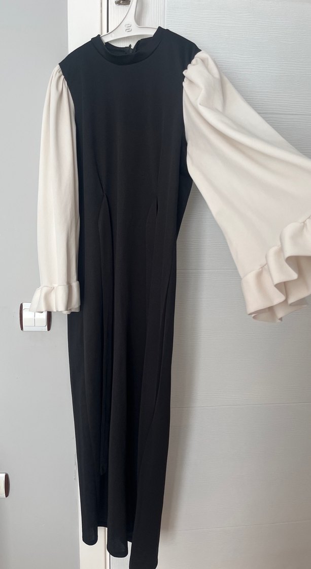 Gömlek detaylı Siyah Beyaz Elbise - Görsel 2