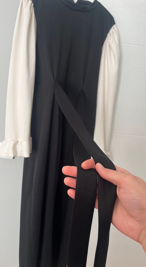 Gömlek detaylı Siyah Beyaz Elbise - Görsel 3