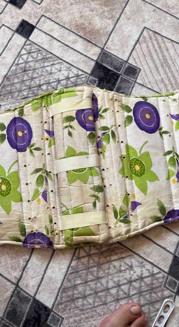 Çiçek Desenli Uzun Mor bel Korsesi - Görsel 2