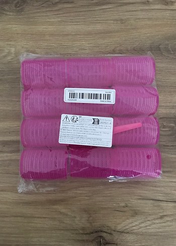 Pembe Plastik Cırtlı Saç Bigudisi Seti