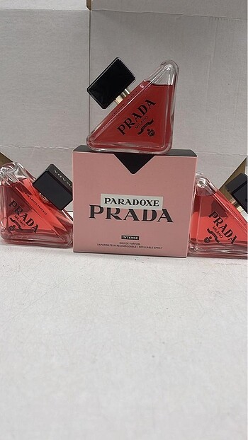 Prada Paradoxe