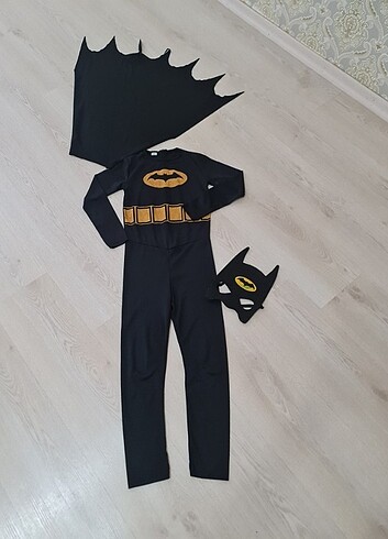 üniforma ,Batman süslü elbise