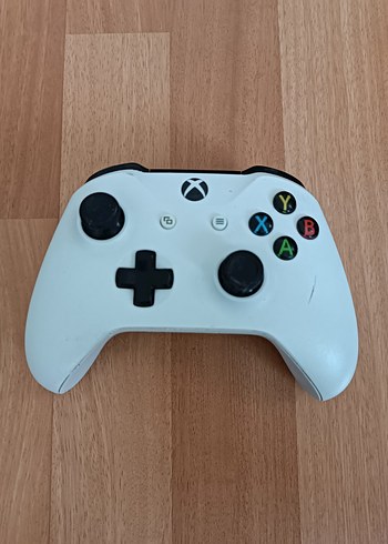 MİCROSOFT X BOX ONE MODEL 1708 OYUN KOLU