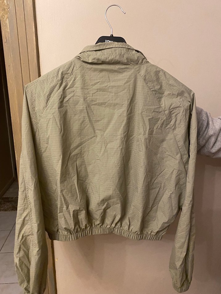 Bershka Kadın yağmurluk - Görsel 3