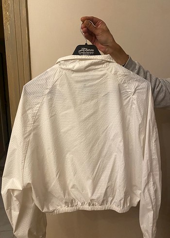 Beyaz Kadın berska yağmurluk - Görsel 4