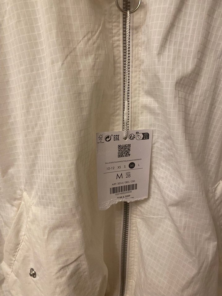 Beyaz Kadın berska yağmurluk - Görsel 2