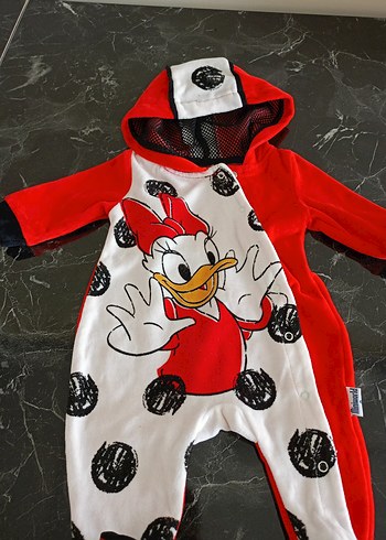 Kapüşonlu Kız Bebek Baskılı Kırmızı Tulum - Görsel 7