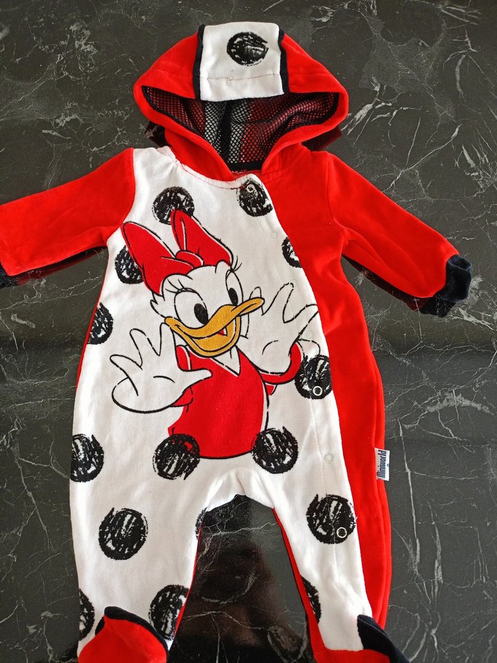 Kapüşonlu Kız Bebek Baskılı Kırmızı Tulum - Görsel 2