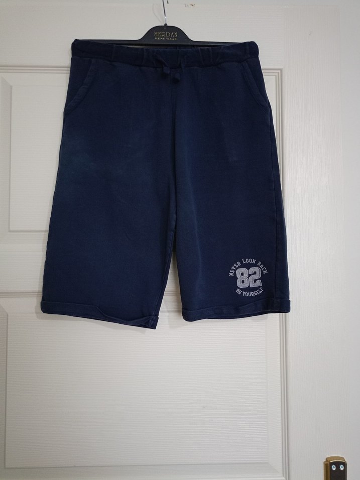 Erkek Lacivert Baskılı Rahat Kesim Şort - Görsel 2