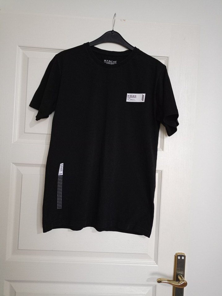 Siyah Baskılı Erkek Tişört - Görsel 2