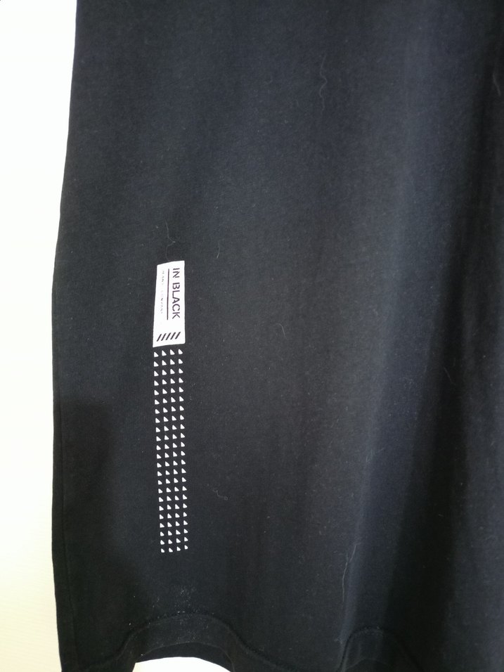 Siyah Baskılı Erkek Tişört - Görsel 4