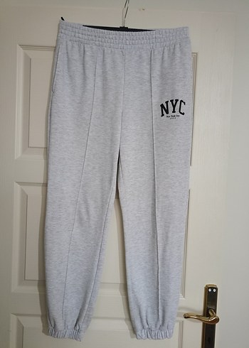 Gri NYC Baskılı Rahat Kesim Kadın Eşofman - Görsel 2