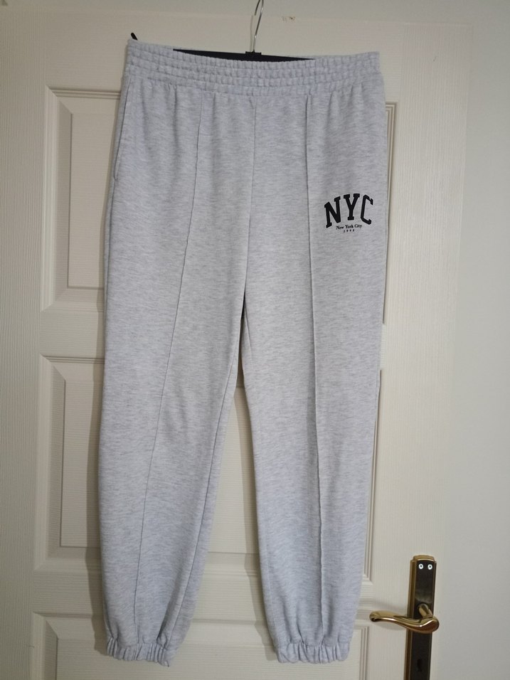 Gri NYC Baskılı Rahat Kesim Kadın Eşofman - Görsel 2