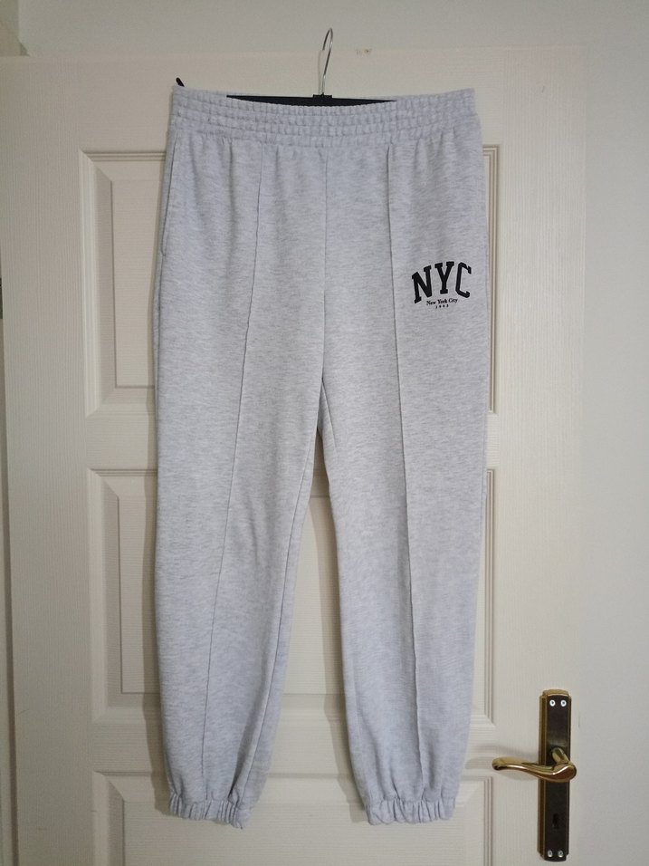 Gri NYC Baskılı Rahat Kesim Kadın Eşofman - Görsel 5