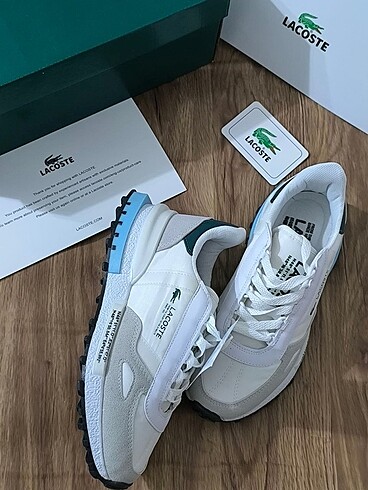 37 Beden Lacoste kadın spor ayakkabı