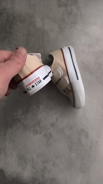 Converse Converse krem cırtlı bebek çocuk spor