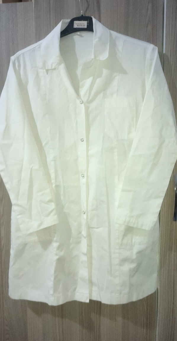 laboratuvar ve doktor önlüğü - Görsel 2