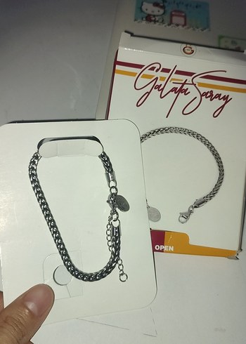 Gri Zincir Detaylı Kadın El Zinciri - Görsel 4