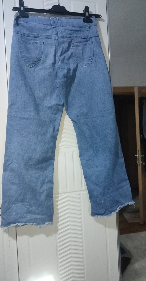 Nakışlı Mavi Rahat Kesim çocuk Kot Pantolon - Görsel 4