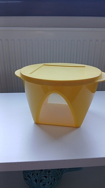 Tupperware Tupperware saklama kabı