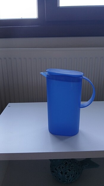 Tupperware mini surahi