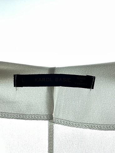 l Beden beyaz Renk PreLoved Bluz %70 İndirimli.