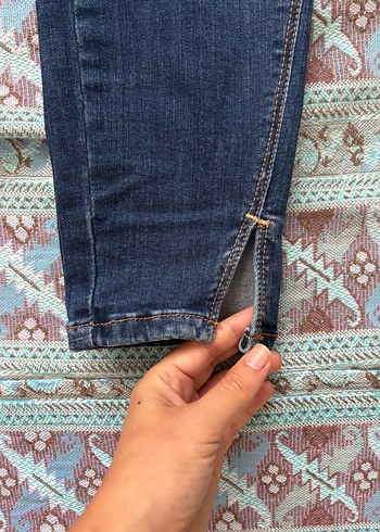38 Beden mavi Renk Zara Denim Pantolon