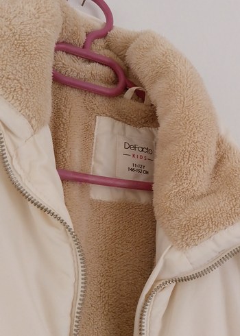 Kadın Bej Kürklü Sıcak Kış Ceketi - Görsel 2